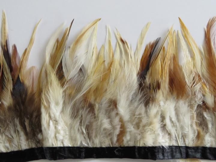 Ginger-Saddle-Feathers-Banded